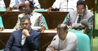 সংসদে প্রধানমন্ত্রীর পাশের আসনে এখন সালাহউদ্দিন